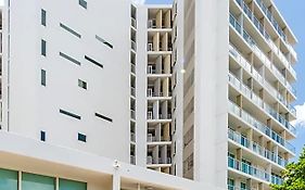 Lanai Riverside Apartments